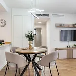 Casa Paseo - New With Sea Views From Terrace *
