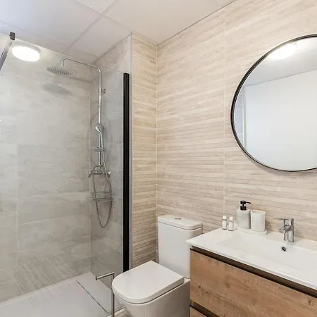 شقة Casa Paseo - New With Sea Views From Terrace *