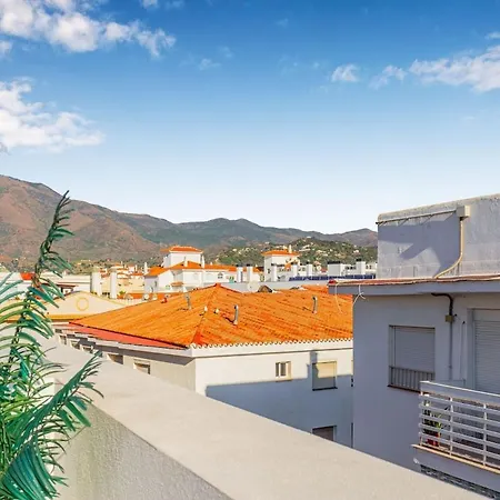 Casa Paseo - New With Sea Views From Terrace Apartman