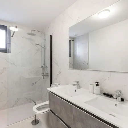 Casa Paseo - New With Sea Views From Terrace Apartman *
