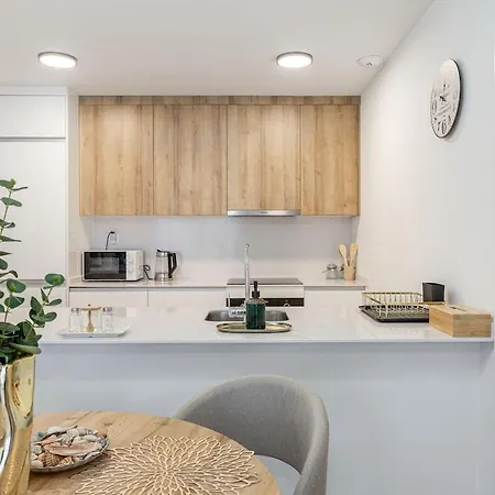 Casa Paseo - New With Sea Views From Terrace Apartman *
